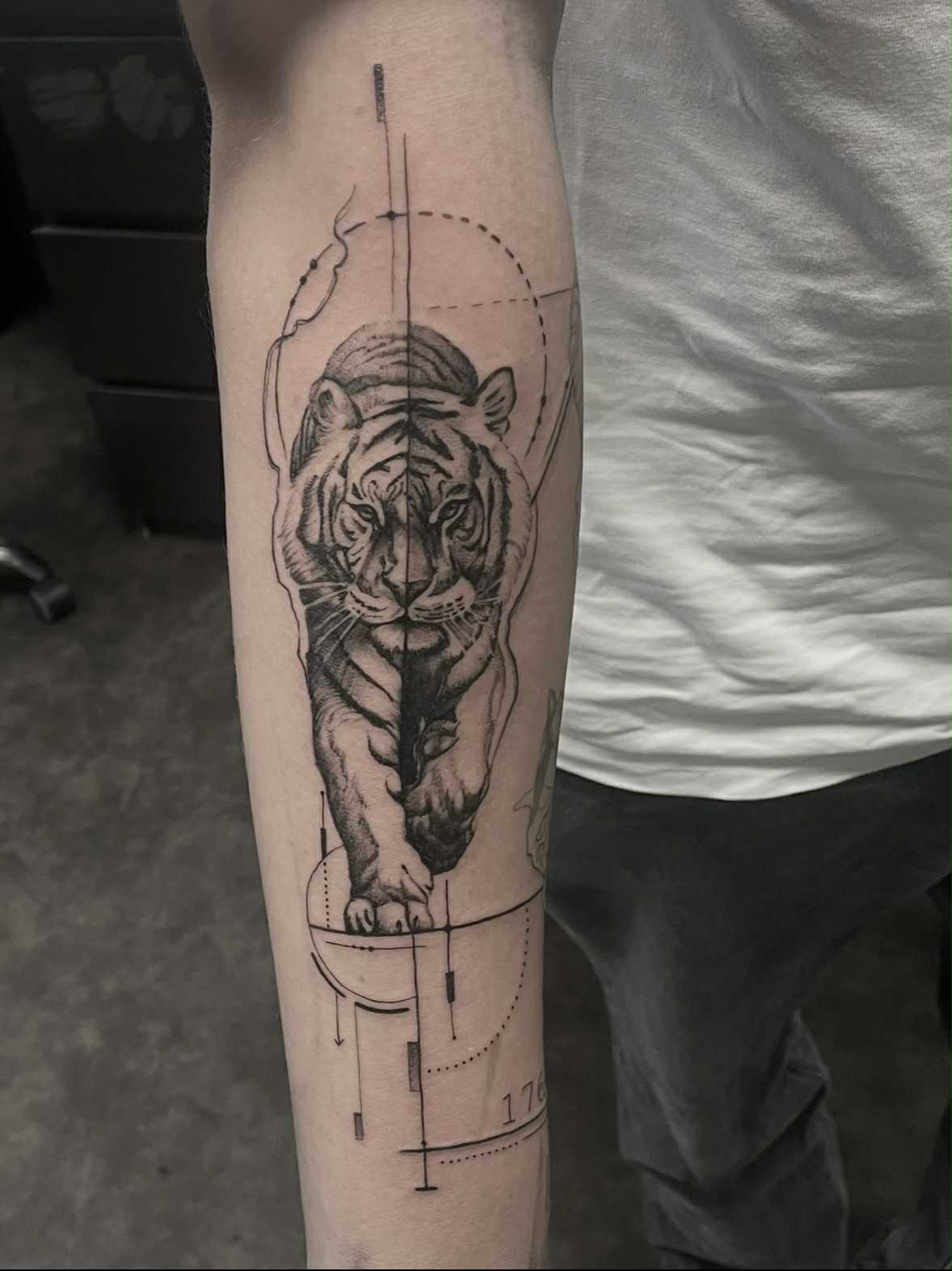 tiger tattoo